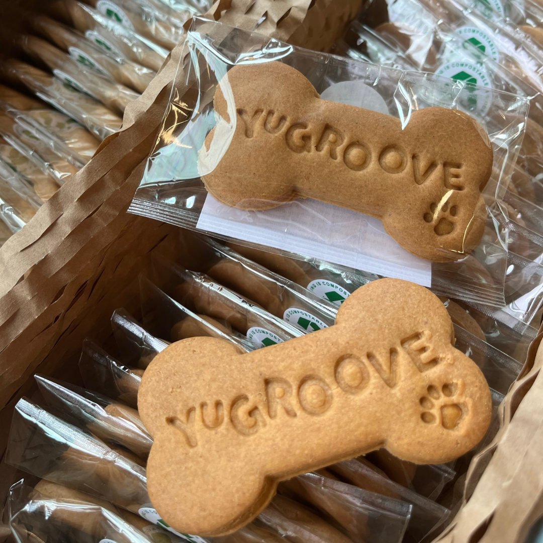 Personalised dog biscuits hot sale