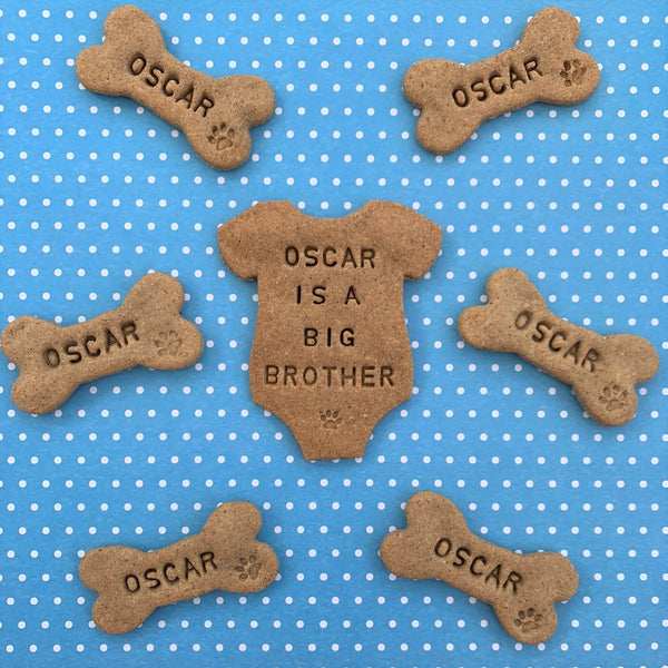 New Baby Annoucement - Personalised Dog Biscuits Gift