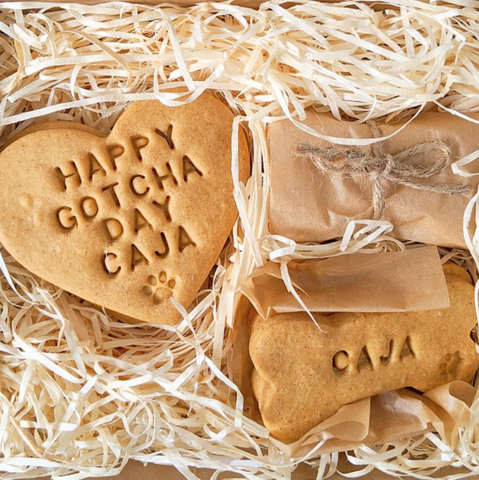 "Happy Gotcha Day" Personalised Biscuits Gift Set